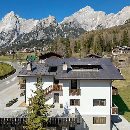 Szálloda Sorapis San Vito di Cadore